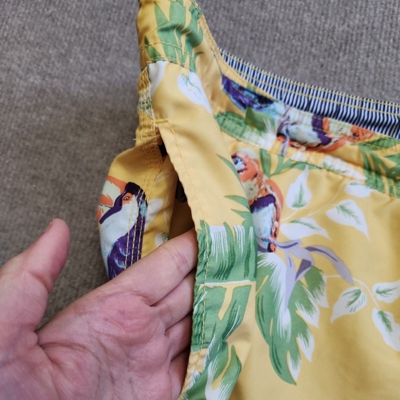 Tommy Hilfiger Trunks Mens XL Yellow Hawaiian Toucan Elastic Waist Swim Shorts - Picture 4 of 9